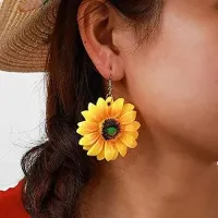 1 Pair Beautiful Sunflower Dangle Earrings